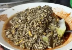 Jelajahi Kelezatan Lontong Kupang dan Sate Kerang di Street Food Rungkut Asri Surabaya