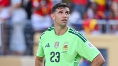 Emi Martinez Pertimbangkan Mundur dari Timnas Argentina Pasca Piala Dunia