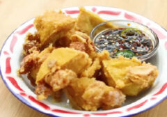 Resep Tahu Goreng Bawang Kriuk Ala Devina Hermawan, Ide Camilan Sore Praktis