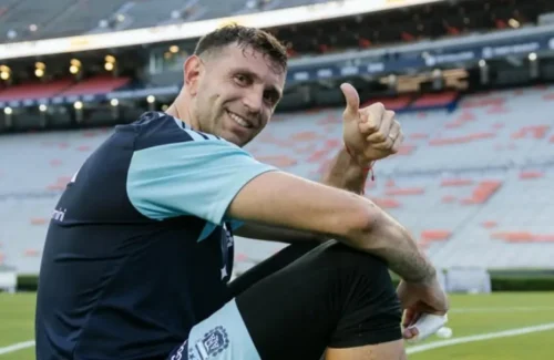 Emiliano Martinez Disebut Ngebet Gabung Juventus, Aston Villa Jadi Batu Sandungan