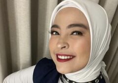 Insiden Panggung: Tantri Kotak Dipeluk Penggemar Tak Dikenal Saat Konser di Sukabumi
