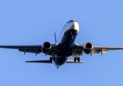 Ryanair Tegaskan Pesawat Insiden Jendela Lepas Termasuk Paling Aman