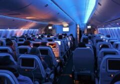 Tempat Duduk Pesawat Paling Aman untuk Penumpang Cemas saat Turbulensi