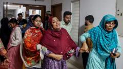 Setahun Tragedi Pesawat Jatuh di Sekolah Dhaka, Keluarga Tuntut Jawaban