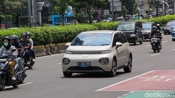 Dominasi Mobil Listrik di Jakarta Rugikan Pendapatan Daerah Rp 2 Triliun