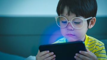 Panduan Psikolog: Durasi Layar Optimal untuk Tumbuh Kembang Anak di Era Digital