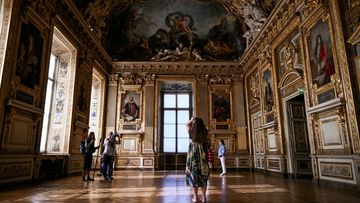 Galeri Apollo Museum Louvre Kembali Dibuka Pasca Insiden Perampokan