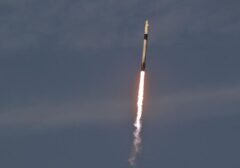 Sisa Roket SpaceX Diprediksi Hantam Bulan Agustus 2026