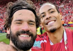 Alisson Becker Tegaskan Komitmen Bersama Liverpool, Peran Kunci di Bawah Andoni Iraola
