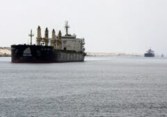 Kilang Minyak Asia Minta Arab Saudi Alihkan Rute Tanker Imbas Ancaman Blokade Laut Merah