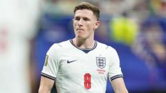 Elliot Anderson Resmi Berseragam Manchester City, Teken Kontrak Lima Tahun
