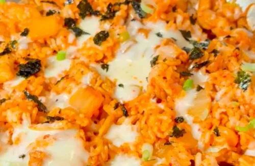Sensasi Gurih Pedas Nasi Goreng Kimchi Keju ala Korea