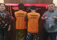 Modus Baru: Sabu Disimpan dalam Bohlam, Dua Pengedar Narkoba Surabaya Dibekuk