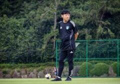 Shin Tae-yong Dilarang Berkecimpung di Sepak Bola Korsel Selama Satu Dekade