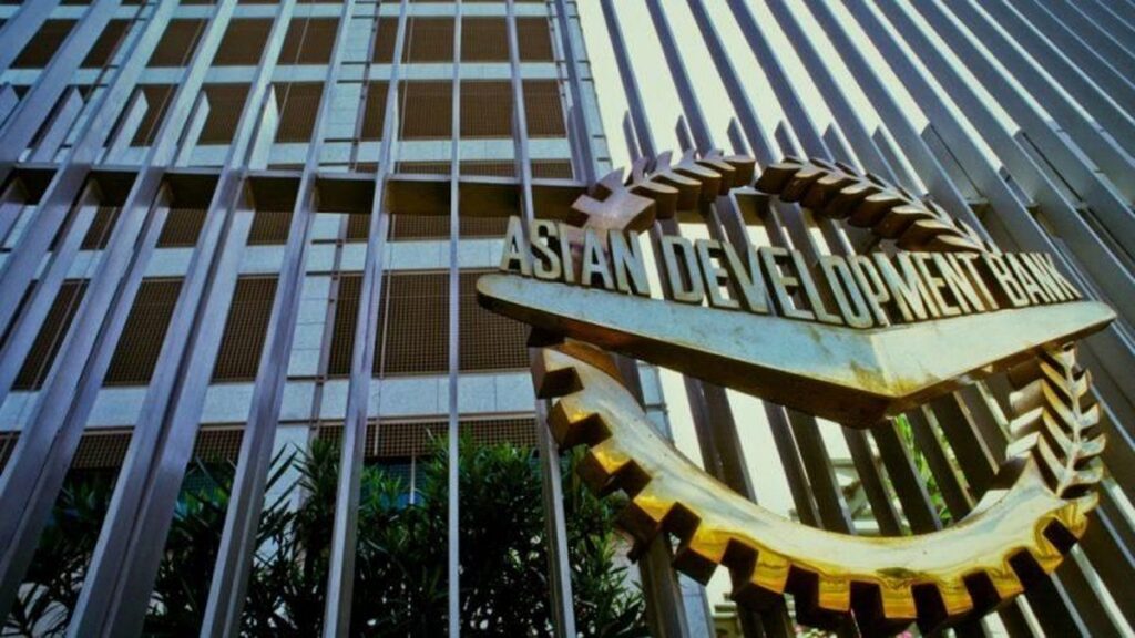 ADB dan UNIDO Desak Negara Asia Pasifik Tingkatkan Peran di Sektor Manufaktur Global