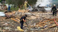 Serangan Rudal Rusia Tewaskan 10 Orang di Pameran Drone Dekat Kyiv