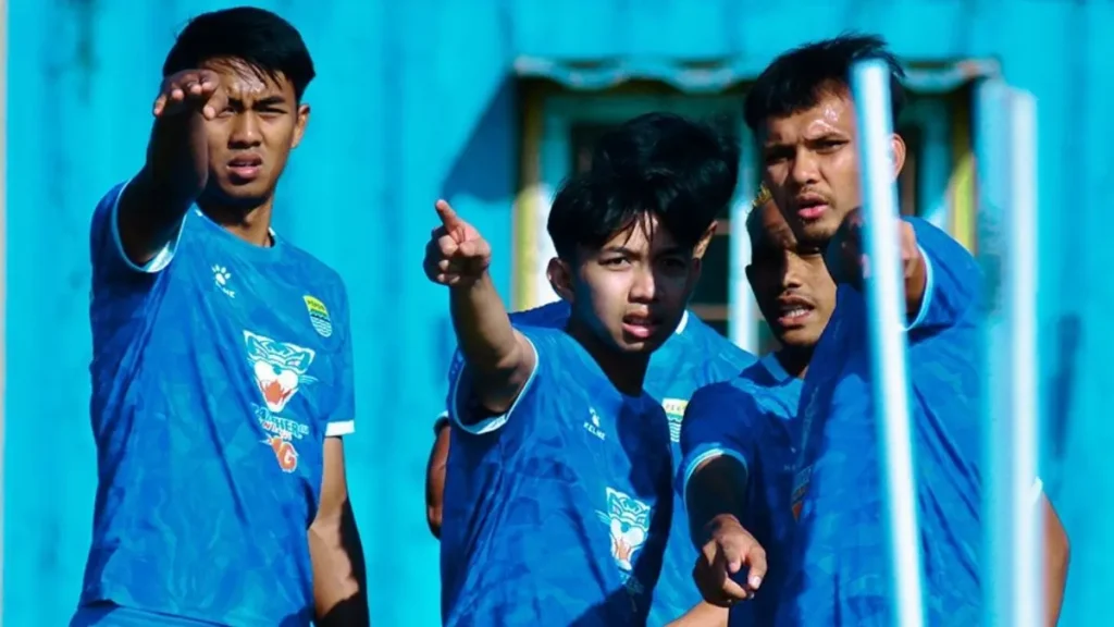 Absennya Tujuh Bintang Persib Bandung Hadapi Arema FC di Piala Presiden 2026, Tolic Tetap Optimistis
