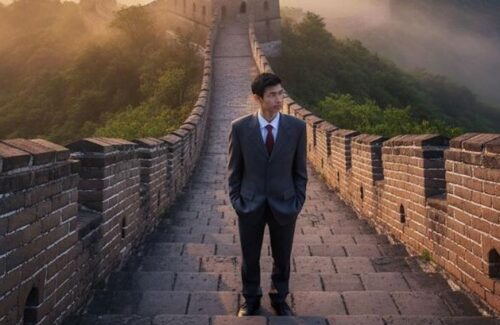 AI China Menantang Dominasi OpenAI dan Anthropic, Perusahaan AS Cari Alternatif Hemat Biaya