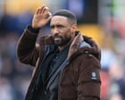 Jermain Defoe Tinggalkan Woking Akibat 'Kekhawatiran yang Meningkat', Klub Ungkap Alasan