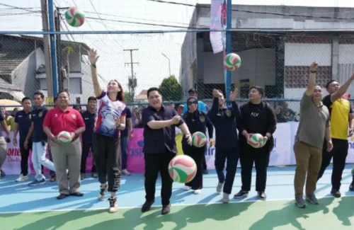 Erick Thohir Buka Turnamen Voli Putri Arie One Cup II, Dongkrak UMKM di Bekasi