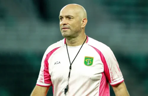 Bernardo Tavares Ungkap Strategi Persebaya di Piala Presiden 2026: Uji Coba dan Pematangan Tim