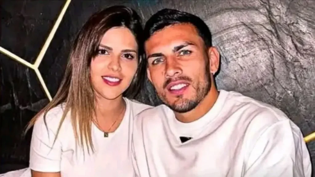 Cinta Sejak Dini Leandro Paredes dan Camila: Dari Bangku Sekolah Hingga Tiga Buah Hati