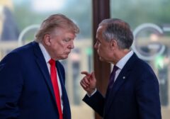 Amerika Serikat Terapkan Tarif Impor Baru, 60 Negara Terdampak dan Protes Mengemuka