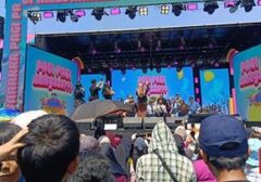 Ayu Ting Ting Hibur Ribuan Penonton di Trans TV Festival, Bawakan Lagu Hits