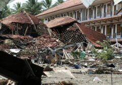Tsunami Pangandaran 2006: Pelajaran Berharga Penguatan Mitigasi Bencana Indonesia