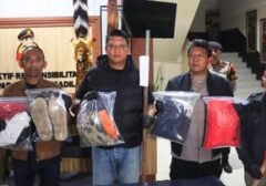 Tragedi di Tabanan: Isak Tangis Warnai Pemakaman Terduga Pencuri Ayam yang Tewas Dikeroyok