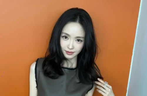 Son Na Eun: "Agent Kim Reactivated" Pengalaman Berharga, Peran Jung Sang Ah Jadi Titik Balik