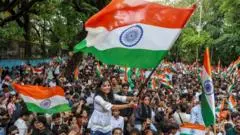 Mundurnya Menteri Pendidikan India: Kemenangan Awal Generasi Z, Tantangan ke Depan