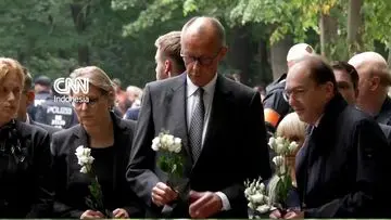 Kanselir Jerman Tinjau Langsung Lokasi Insiden di Parade LGBT Berlin