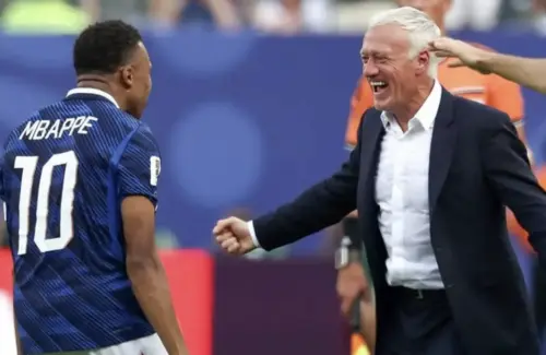Mbappé Sabet Sepatu Emas Piala Dunia 2026, Ungkap Impian Masa Kecil dan Apresiasi untuk Suporter