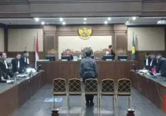 Mantan Pejabat Bea Cukai Budiman Bayu Didakwa Terima Gratifikasi Rp7,7 Miliar