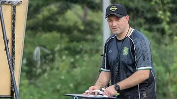 Bernardo Tavares: Ancaman Finansial Lebih Mencekam Dibanding Analisis Lawan Persebaya