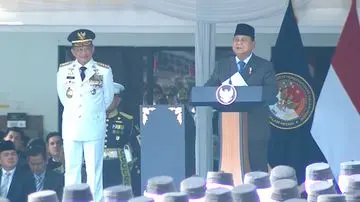 Prabowo Apresiasi Lulusan IPDN Berprestasi dari Keluarga Sederhana, Tekankan Meritokrasi