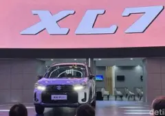 Suzuki XL7 Facelift Resmi Mengaspal di GIIAS 2026, Tawarkan Varian Baru Mulai Rp 200 Jutaan