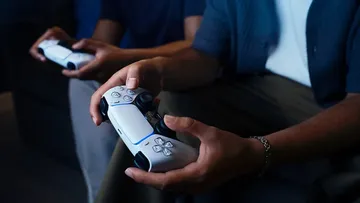 Protes Pengguna PlayStation: Ancaman Mogok Main Akibat Penghapusan Game Fisik