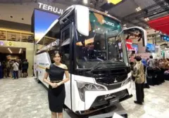 Mitsubishi Fuso Hadirkan Bus Ekstra Panjang, Harga Mulai Rp 460 Juta
