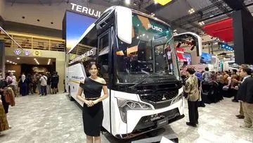 Mitsubishi Fuso Hadirkan Bus Ekstra Panjang, Harga Mulai Rp 460 Juta