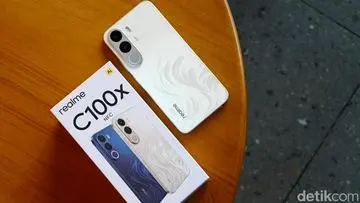 Realme C100x: Duel Baterai Raksasa 8.000 mAh di Segmen Entry-Level