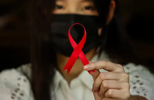 Puluhan Remaja Sidoarjo Terjangkit HIV, Kemenkes Tekankan Pencegahan Lewat Edukasi dan Deteksi Dini