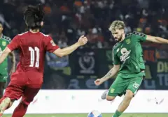 Diogo Ramalho Memimpin Lini Tengah Persebaya Hadapi PSMS Medan di Piala Presiden 2026