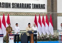 Prabowo "Tagih" Wartawan Saat Jajal Kereta Wisata Nusantara Explorer di Semarang