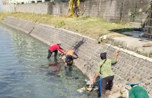 Jombang Benahi Kali dan Drainase Sambut Muktamar NU 2026