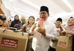 Pemprov DKI Jakarta Tindak Tegas Pengusaha Sampah Ilegal, Ancaman Pencabutan Izin Mengintai
