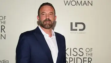Ben Affleck Raih Hadiah Utama "Who Wants to Be a Millionaire" Senilai Rp18 Miliar