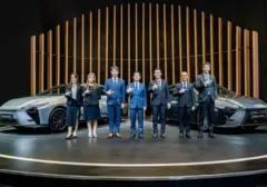 Lexus All-New ES Meluncur di GIIAS 2026, Tawarkan Varian Hybrid dan Listrik