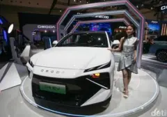 Omoda 04 Mulai Dibuka Pemesanan di GIIAS 2026, Estimasi Harga di Atas Jaecoo J5